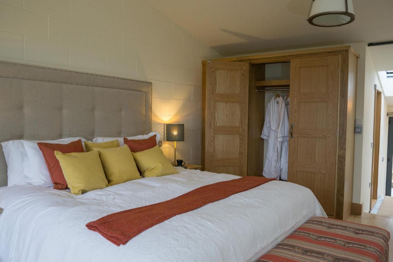 Vineyard Barn Room Woodchester Экстерьер фото