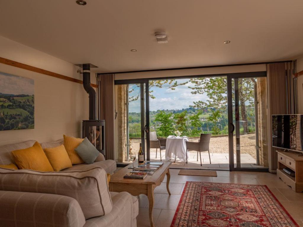 Vineyard Barn Room Woodchester Экстерьер фото